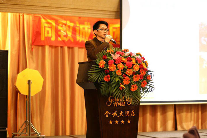 同唱和諧新樂章，共繪“二五”好宏圖